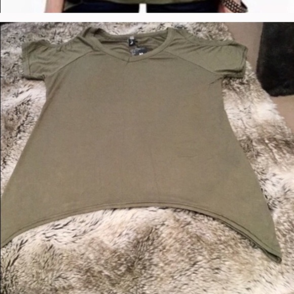 NEW cold shoulder army green shirt size M - Picture 3 of 3